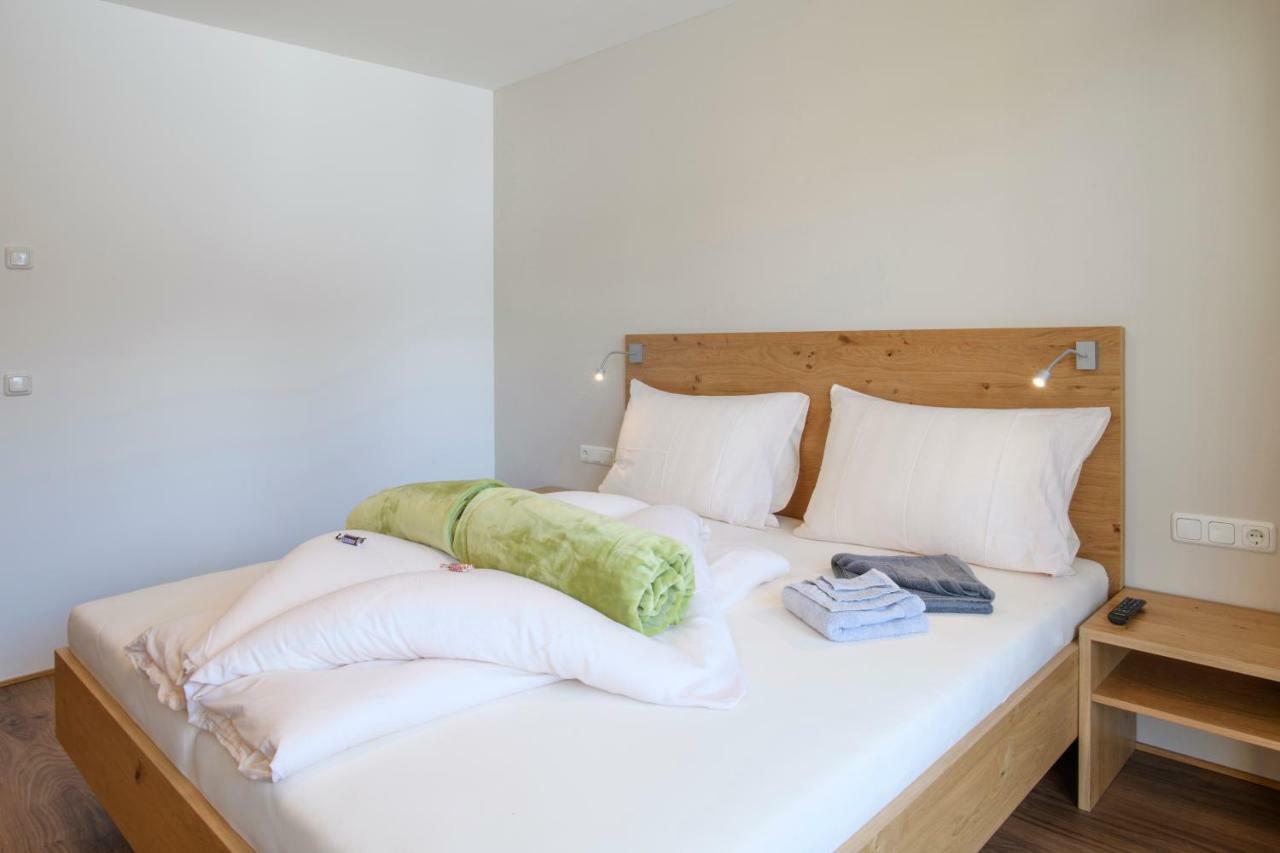 Almstueble Bergfrieden Hotel Damuels Ngoại thất bức ảnh