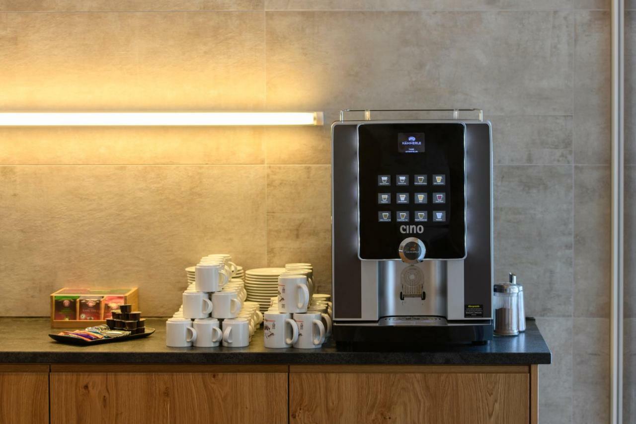 Almstueble Bergfrieden Hotel Damuels Ngoại thất bức ảnh